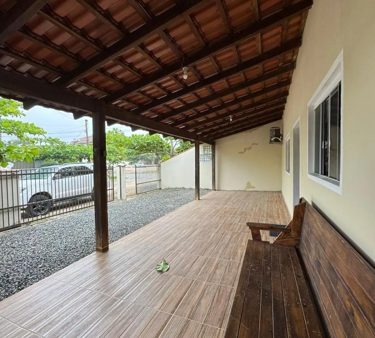 5 Quartos 2 Suites 400 Mt Da Garagem Da Praia Sao Francisco do Sul Brésil