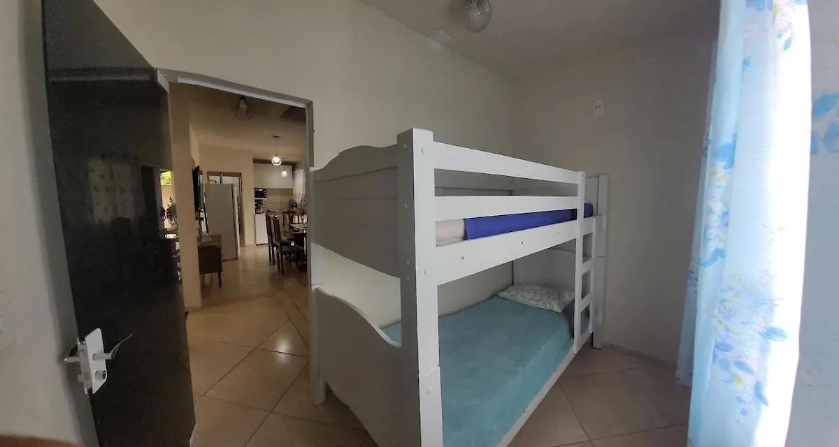 5 Quartos 2 Suites 400 Mt Da Garagem Da Praia Sao Francisco do Sul 0*,
